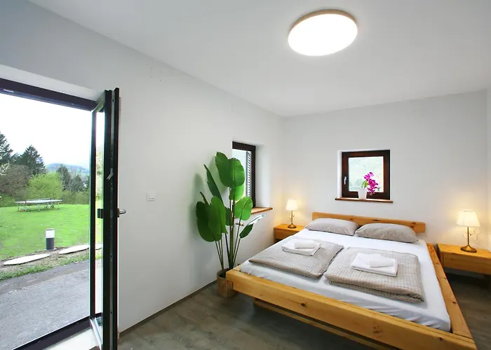 Sunset Valley And * בוהין