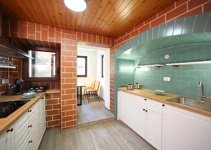 Sunset Valley And בוהין